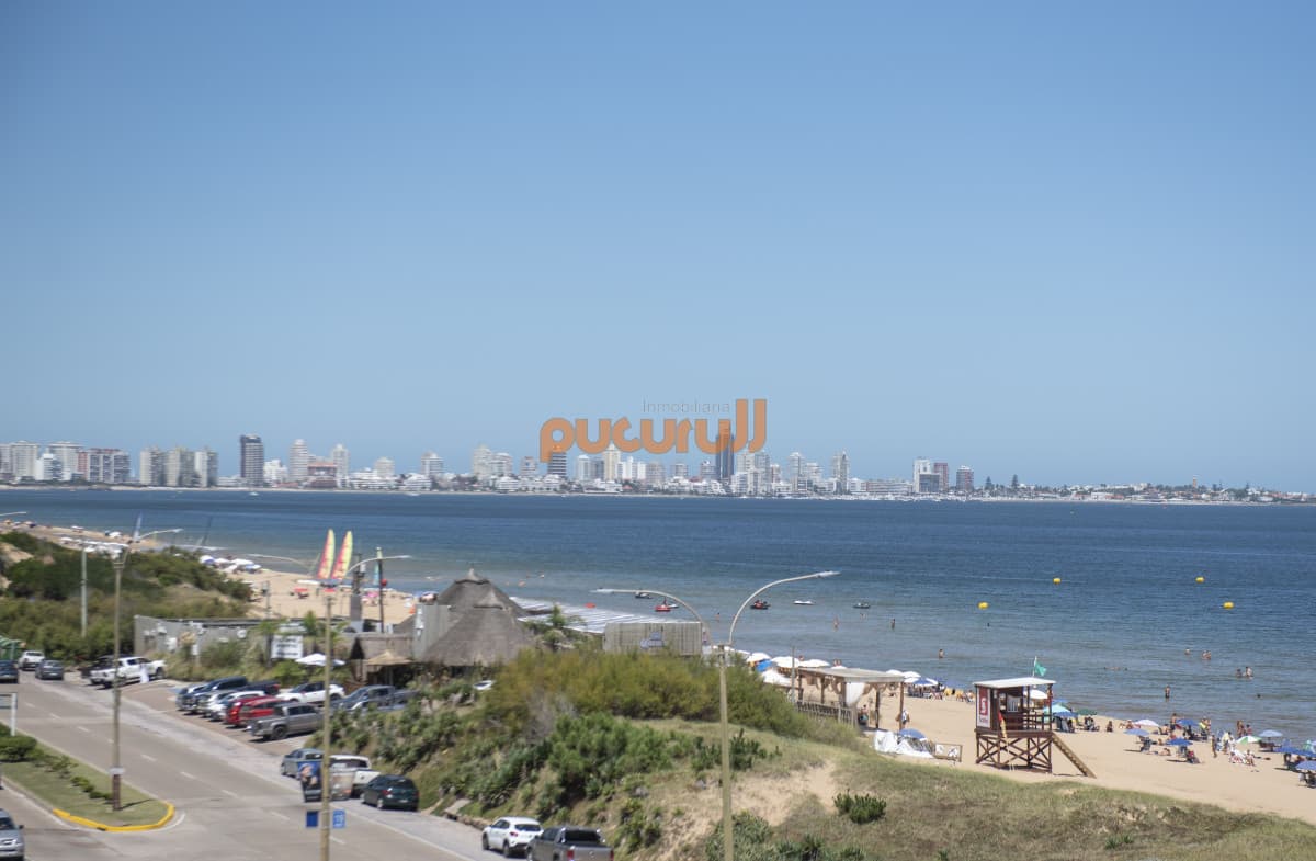 Hermoso Ph con azotea propia, parrillero, 2 dormitorios, No te lo pierdas.