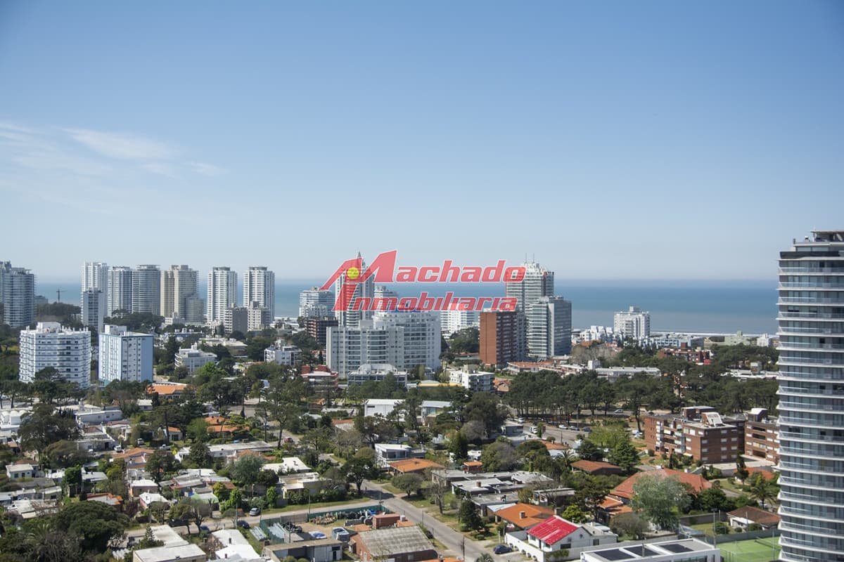 Apartamento en venta de 2 dormitorios en Punta del Este