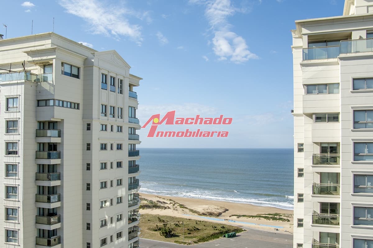 Venta de apartamento de 2 dormitorios