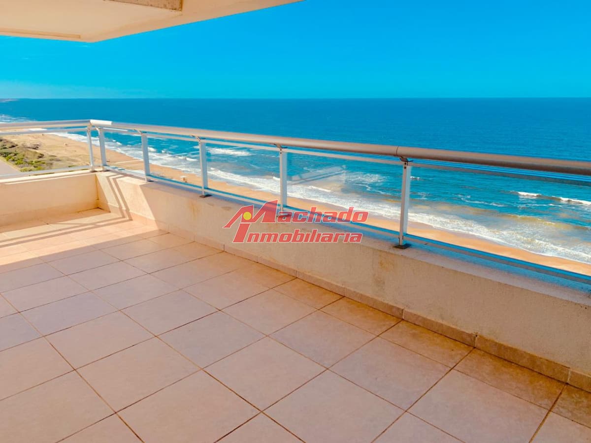 Departamento en Brava - Punta del Este