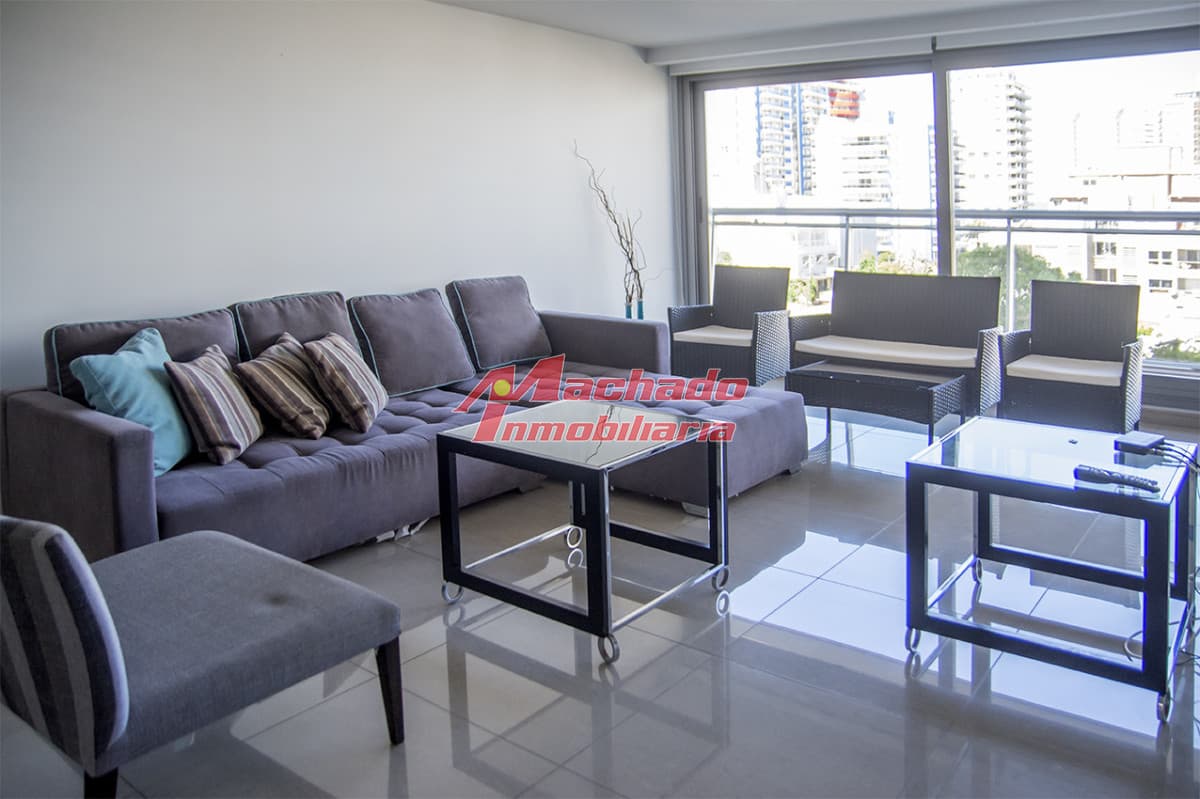 Apartamento en Punta del Este, Brava