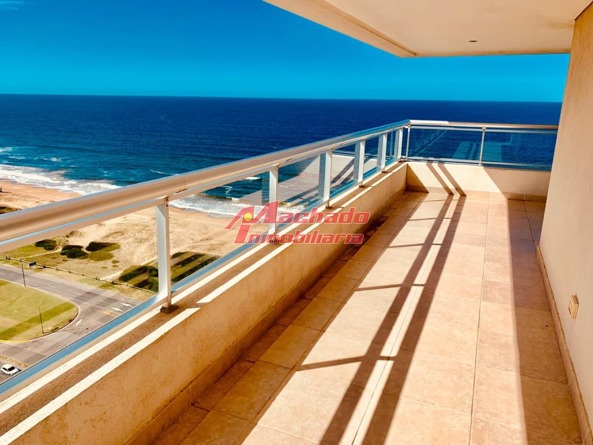 Departamento en Brava - Punta del Este