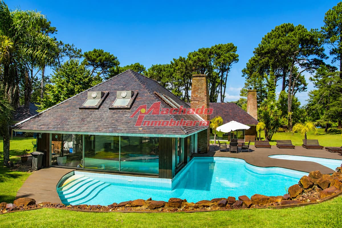 Espectacular mansión a la venta en Punta del Este