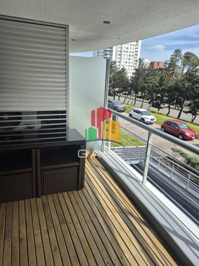 Gale Propiedades & Escribanía Apartamento ID.5300 - Apartamento en venta de 2 dormitorios en Punta del Este