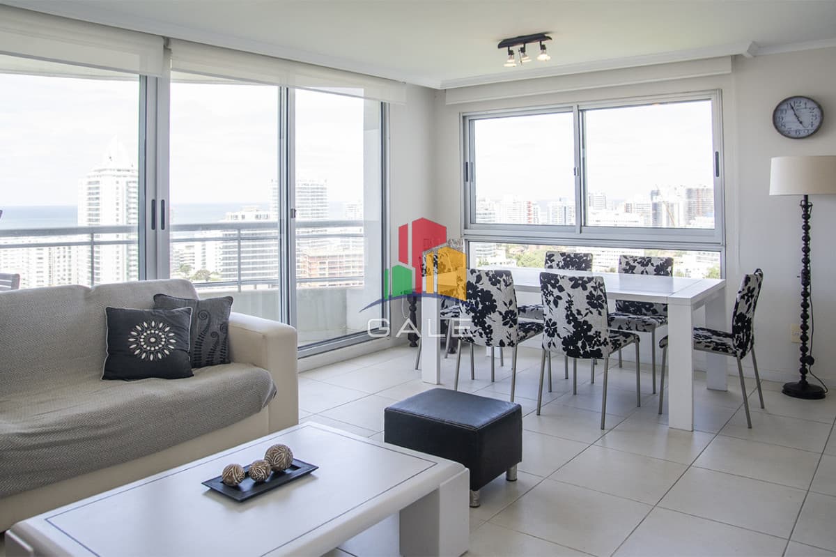 Gale Propiedades & Escribanía Apartamento ID.5002 - Departamento en venta de 2 dormitorios en Brava, Torre Ocean drive