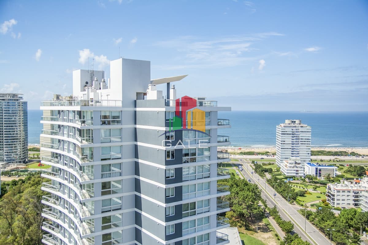 Gale Propiedades & Escribanía Apartamento ID.4083 - Departartamento de 3 dormitorios en venta en Torre One