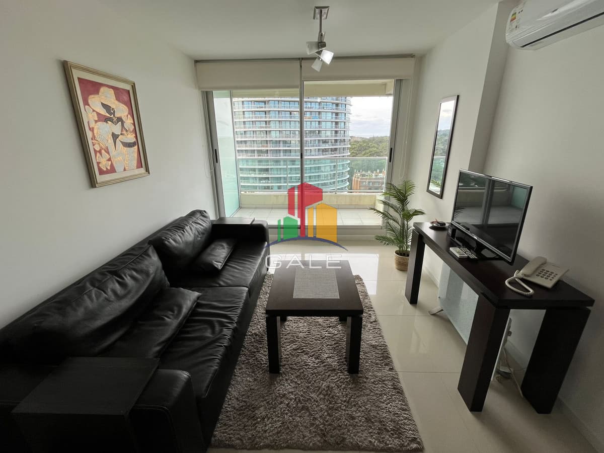 Gale Propiedades & Escribanía Apartamento ID.2515 - Apartamento en venta 1 dormitorio en Roosevelt, Punta del Este.