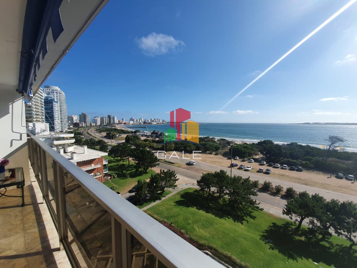 Gale Propiedades & Escribanía Apartamento ID.4372 - Departamento en venta, 3 dormitorios. Torre Tequendama