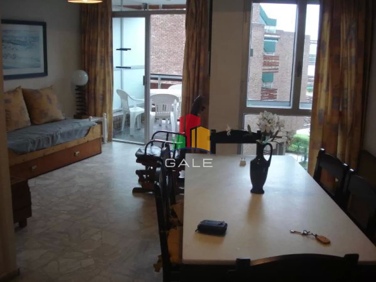 Gale Propiedades & Escribanía Apartamento ID.2984 - Comodo y confortable departamento de 1 dormitorio en edificio Euromar