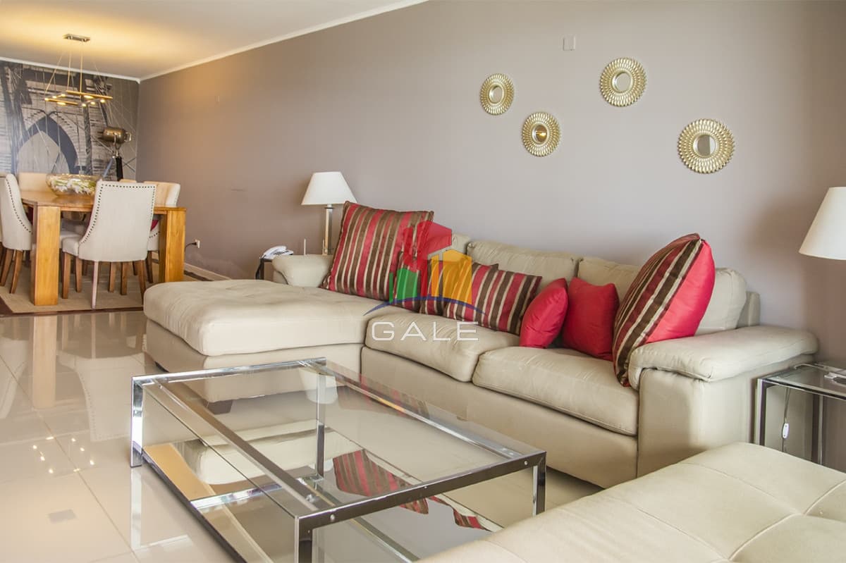 Gale Propiedades & Escribanía Apartamento ID.4072 - Vende apartamento de 3 dormitorios en Wind Tower, piso alto con vista al mar , Punta del Este