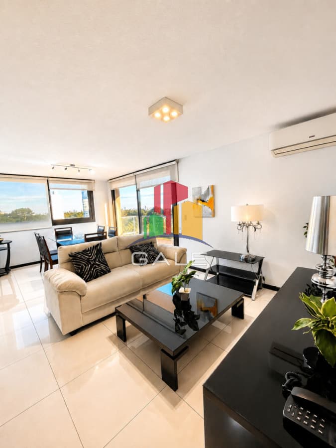 Gale Propiedades & Escribanía Apartamento ID.5050 - En venta apartamento de 3 dormitorios en Cantegril, Punta del Este con agradable vista