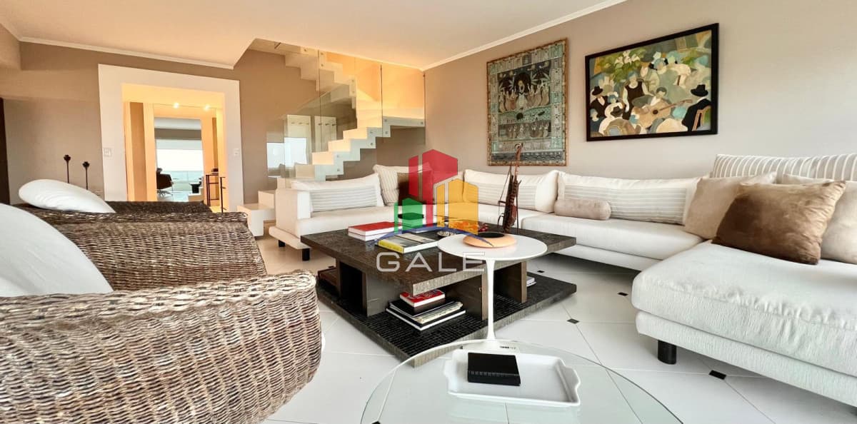Gale Propiedades & Escribanía Apartamento ID.5371 - Espectacular Departamento en venta frente al mar, penthouse de 4 dormitorios. Punta del Este