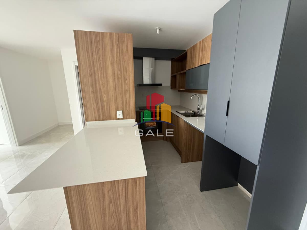 Gale Propiedades & Escribanía Apartamento ID.4823 - Vende apartamento de 1 dormitorio y medio en Punta del Este