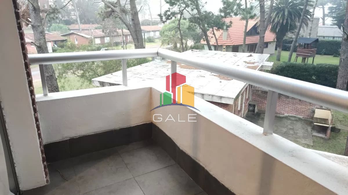 Gale Propiedades & Escribanía Apartamento ID.3983 - A pasos de todo, departamento de 2 dormitorios en venta