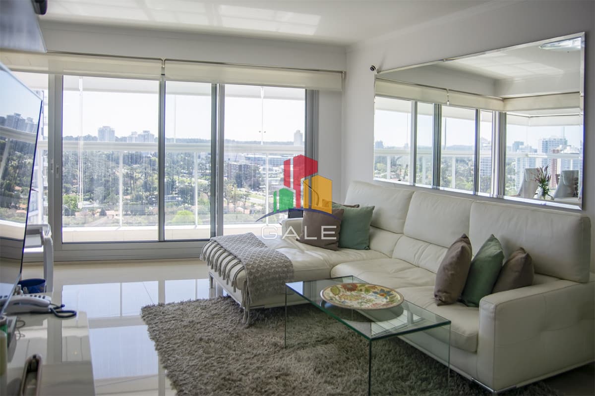 Gale Propiedades & Escribanía Apartamento ID.4073 - MIAMI BOULEVARD, PUNTA DEL ESTE, PLAYA MANSA, DOS DORMITORIOS , PRIMERAS PARADAS