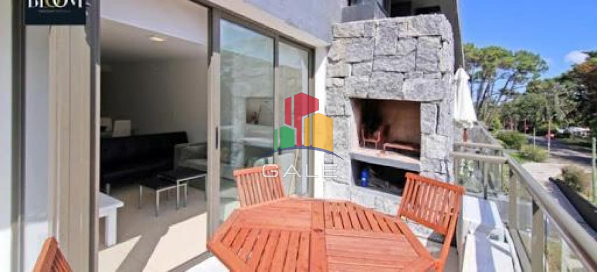 Gale Propiedades & Escribanía Apartamento ID.4814 - Apartamento en Venta de 2 dormitorios en Punta del este , Maldonado