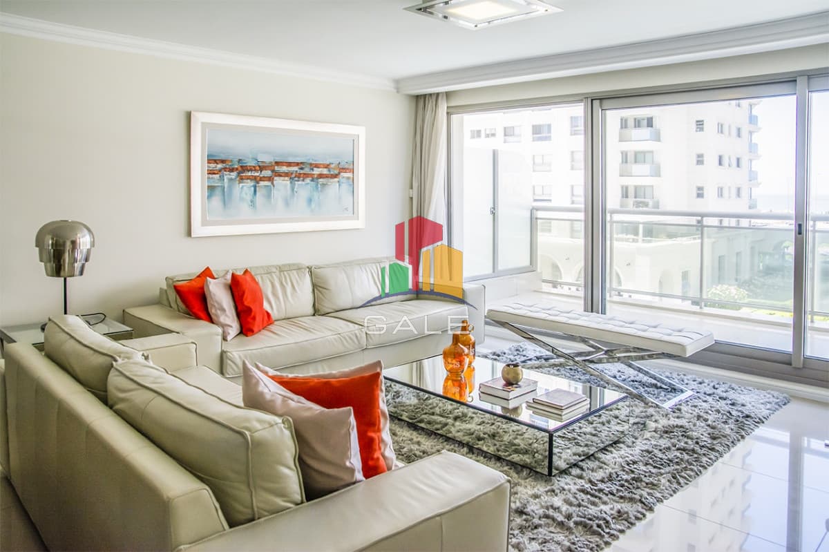 Gale Propiedades & Escribanía Apartamento ID.4082 - Departamento en venta con amplios dormitorios. Torre Imperiale.