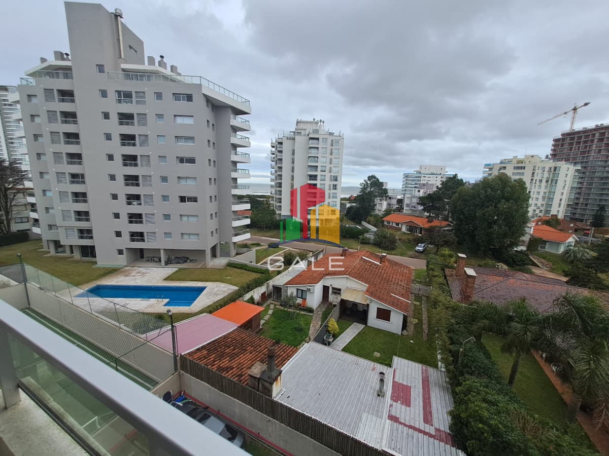 Gale Propiedades & Escribanía Apartamento ID.4999 - Apartamento en venta de 2 dormitorios en suite en Torre Moon,  Punta del Este