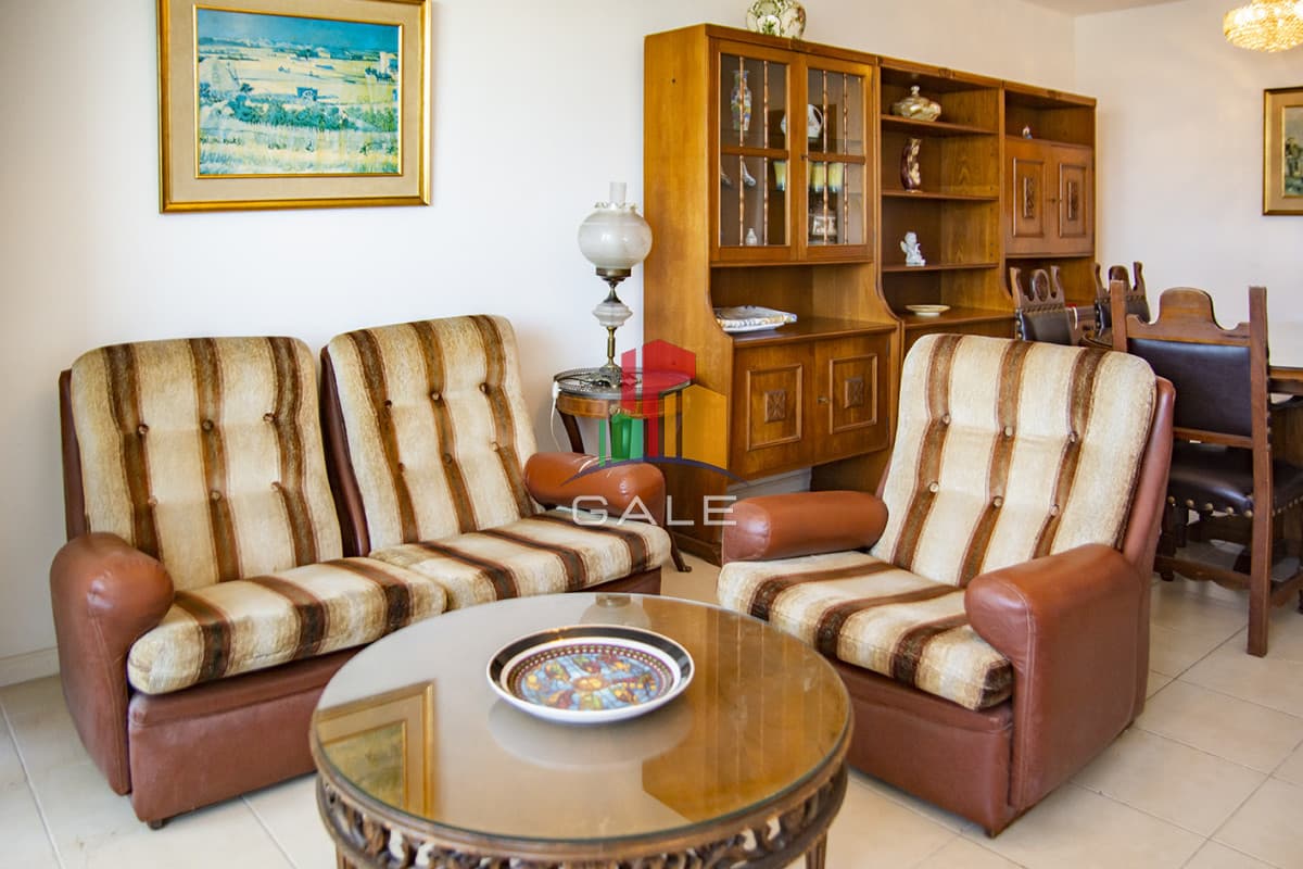 Gale Propiedades & Escribanía Apartamento ID.4994 - Vende apto de 2 dormitorios con vista al mar en Punta del este