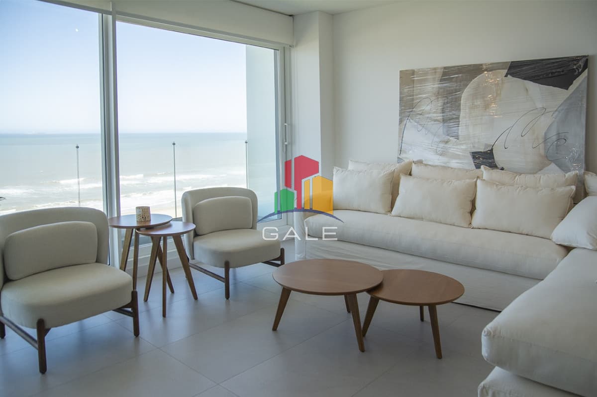Gale Propiedades & Escribanía Apartamento ID.4305 - Le Parc III, departamento de 3 dormitorios en venta, Punta del Este