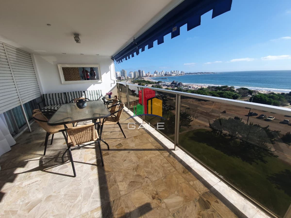 Gale Propiedades & Escribanía Apartamento ID.4372 - Departamento en venta, 3 dormitorios. Torre Tequendama