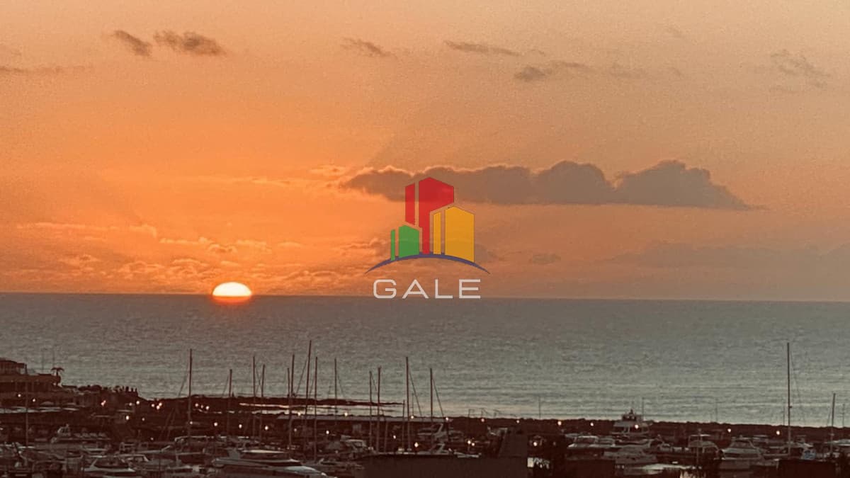 Gale Propiedades & Escribanía Apartamento ID.4375 - Vende departamento de 3 dormitorios con vista al Puerto, Punta del Este