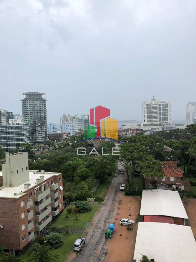 Gale Propiedades & Escribanía Apartamento ID.1560 - Vende apartamento de 1 dormitorio en Punta del Este