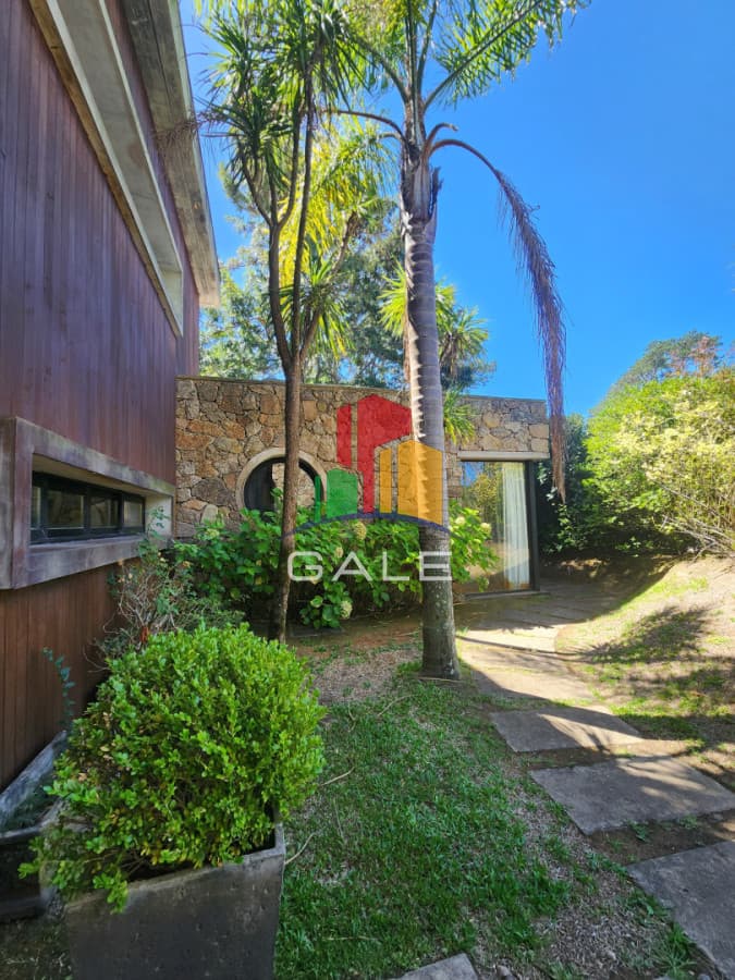 Gale Propiedades & Escribanía Casa ID.4727 - Casa en Alborada - Punta del Este de 5 dormitorios