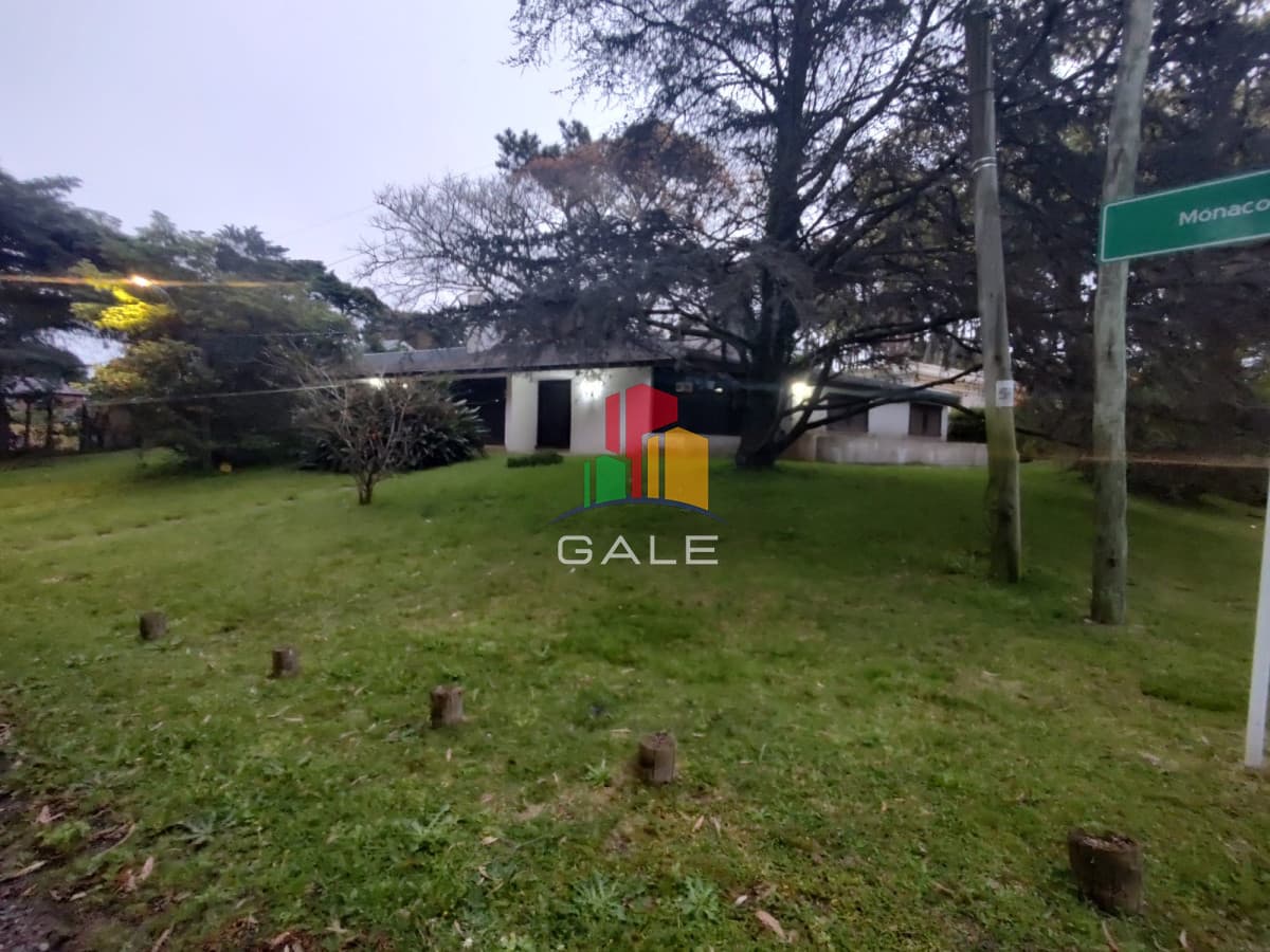 Gale Propiedades & Escribanía Casa ID.3962 - En venta Casa en Lugano - Punta del Este de 3 dormitorios.