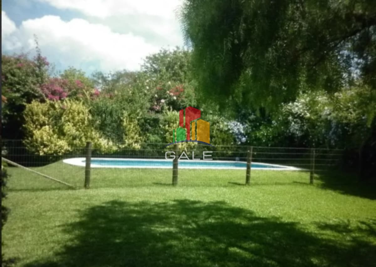 Gale Propiedades & Escribanía Casa ID.3335 - Casa en Venta de 4 dormitorios en Pinares , Punta del este