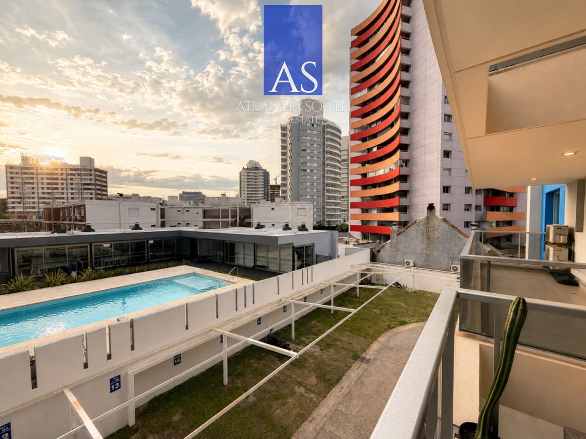 Apartamento de 2 dormitorios a 200 metros del mar - Brava
