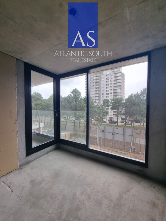 Apartamento 1 dormitorio a estrenar con terraza y garage