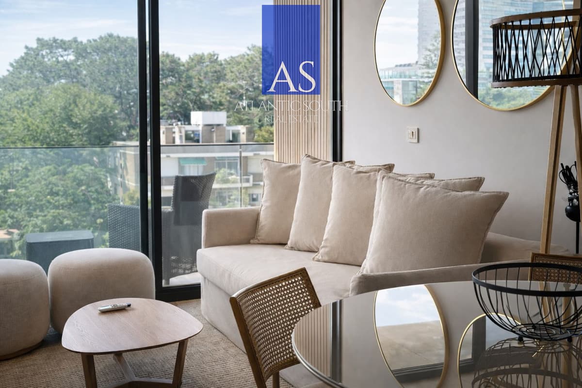 Apartamento de 2 dormitorios en venta en Torres del Este