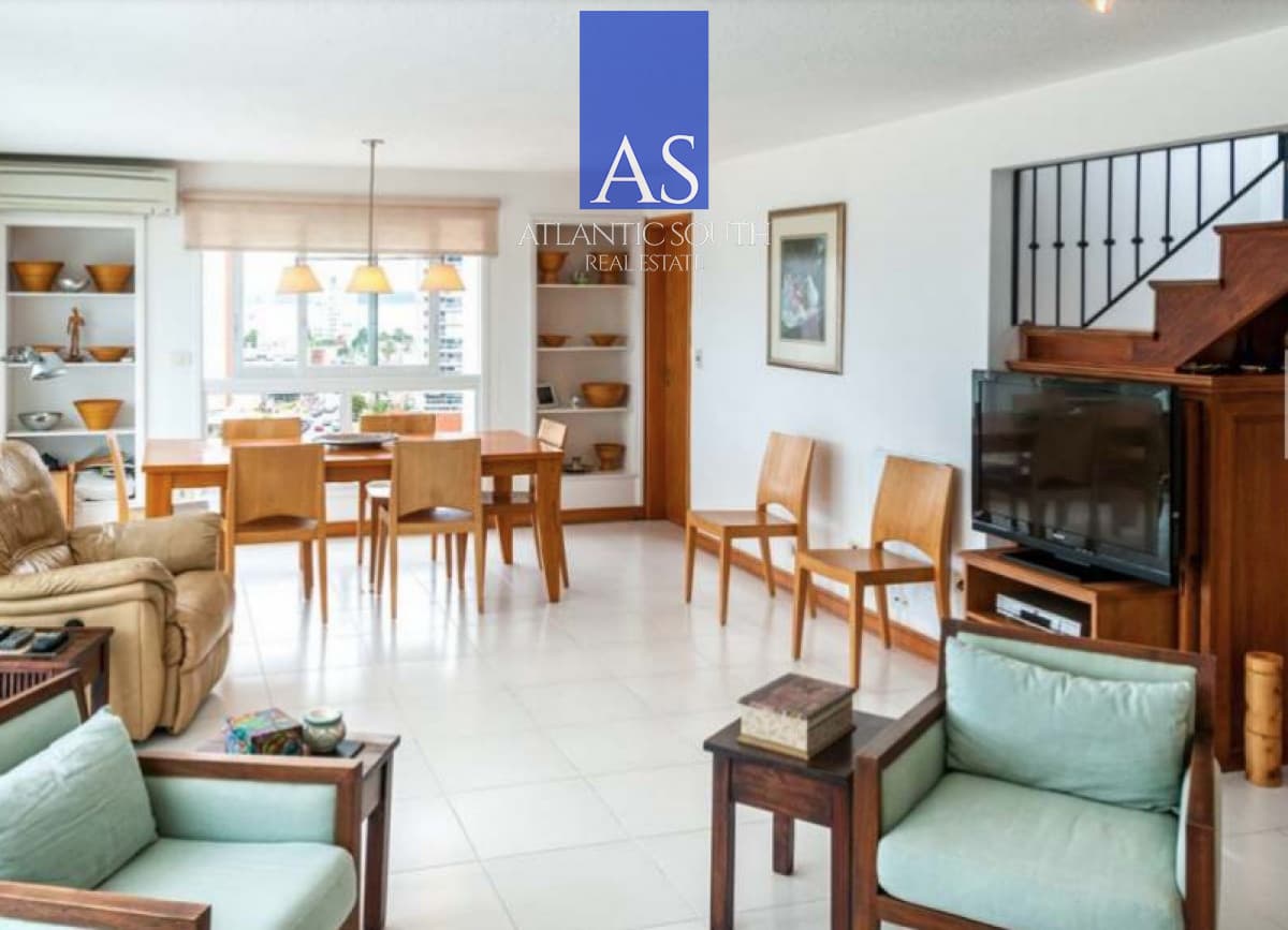 Espectacular penthouse de 4 dormitorios frente al mar de Playa Brava, Punta del Este