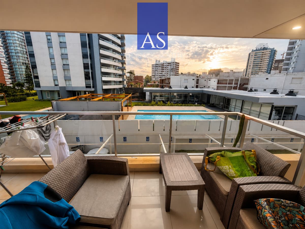 Apartamento de 2 dormitorios a 200 metros del mar - Brava