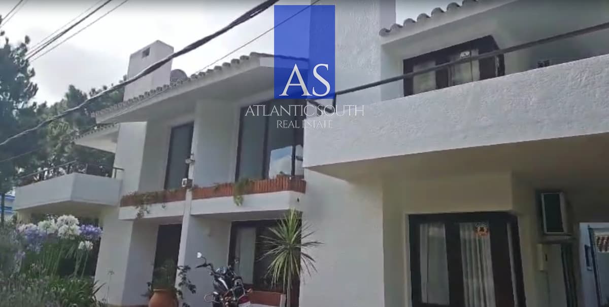 Venta 2 casas cerca del mar ideal inversión Punta del Este Playa bRava