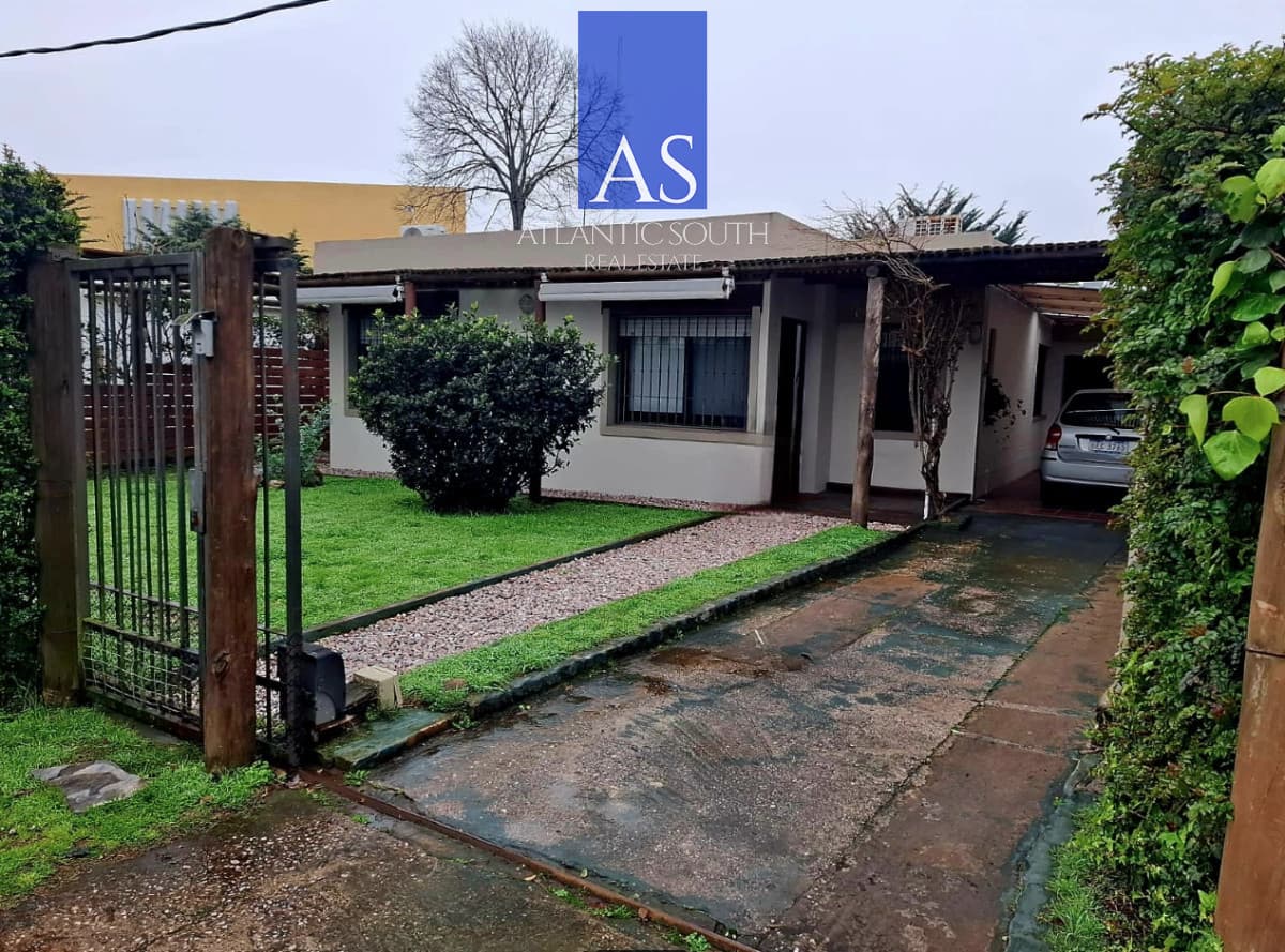 Casa de 4 dormitorios en Barrio Mónaco, Punta del Este