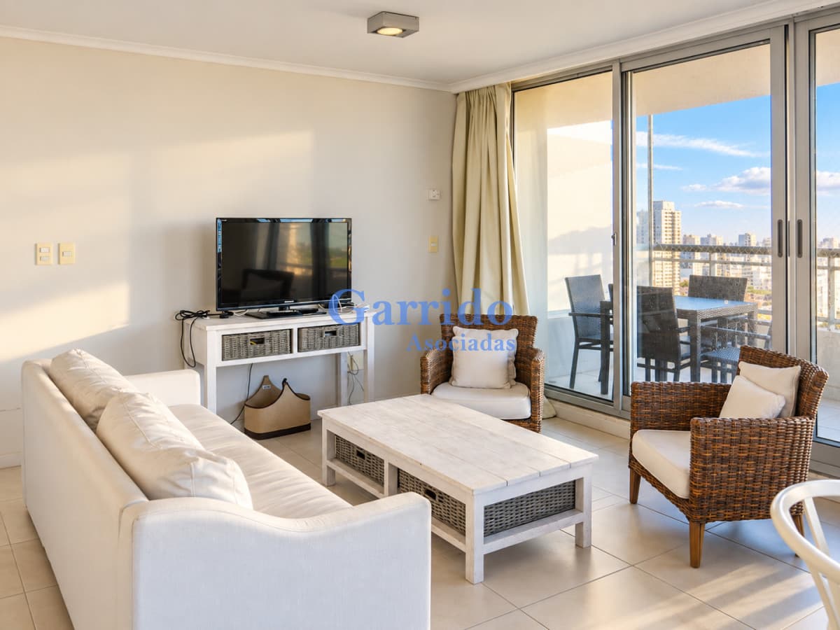Apartamento de 2 dormitorios en Roosevelt - Punta del Este