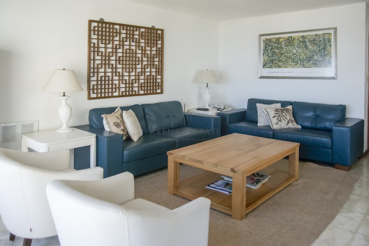 Apartamento ID.2541 - Apartamento en venta, Torre Fragata con hermosa vista al mar.