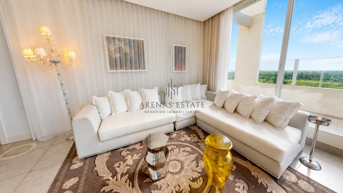 Apartamento ID.2047 - Penthouse de 3 dormitorios en venta en Torre Yoo