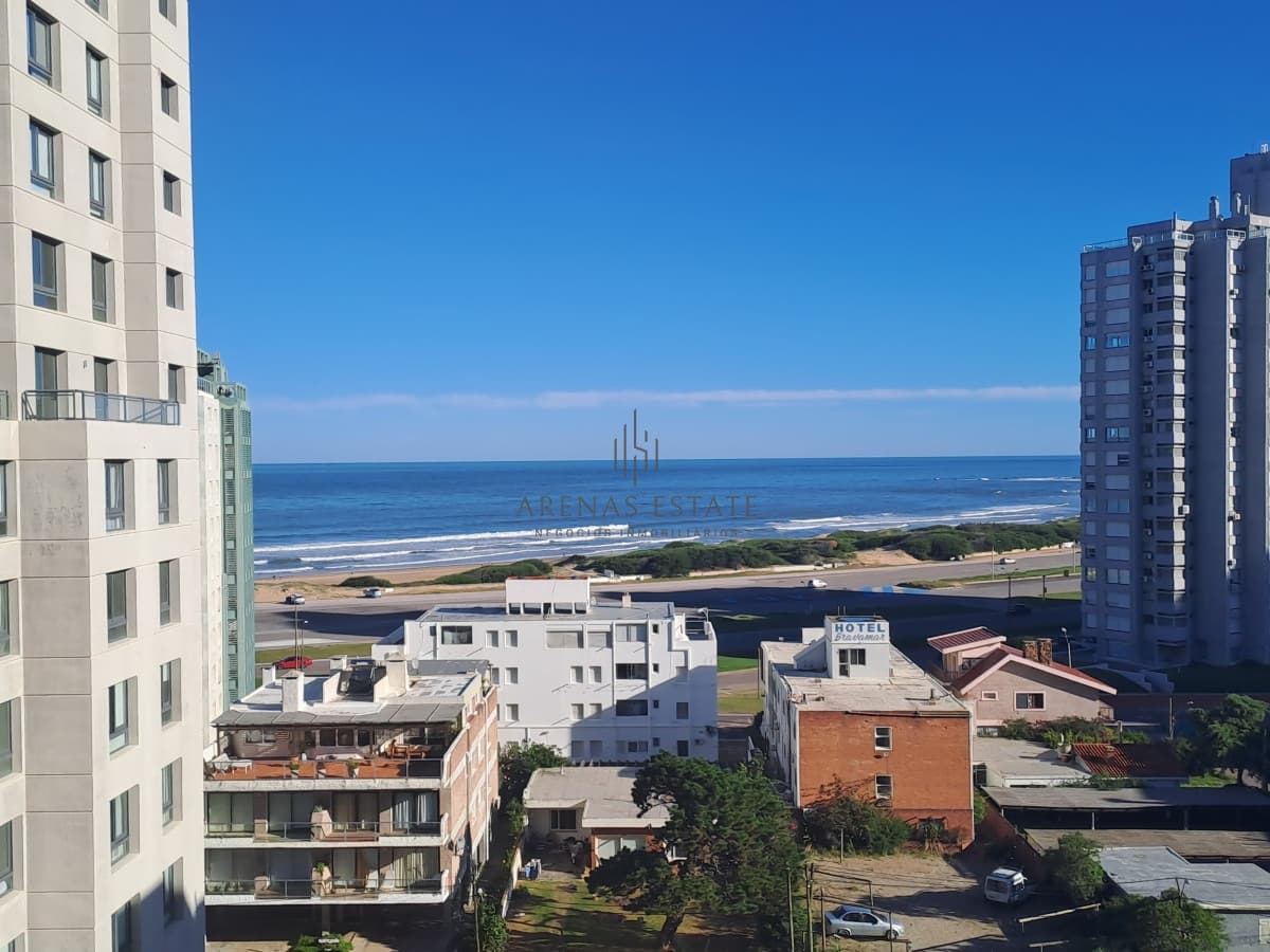 Apartamento ID.2356 - Oportunidad imperdible, hermoso departamento de 2 dormitorios en Punta del Este