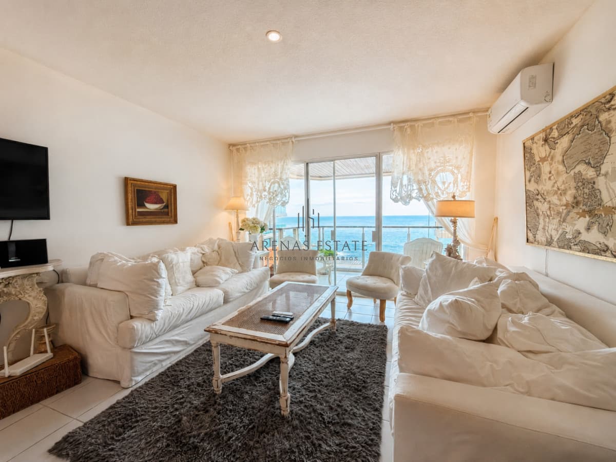 Apartamento ID.3803 - Apartamento de 3 dormitorios en Peninsula, Punta del Este