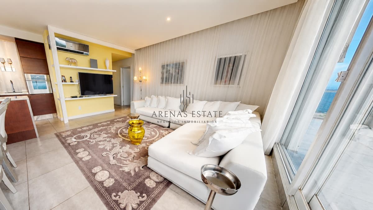 Apartamento ID.2047 - Penthouse de 3 dormitorios en venta en Torre Yoo