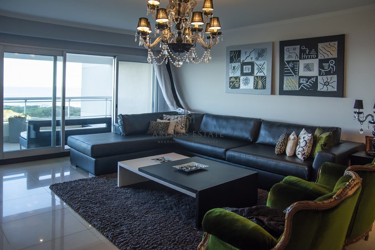 Apartamento ID.3476 - Departamento en venta frente al mar. Torre Lobos, Playa Brava, 3 dormitorios.