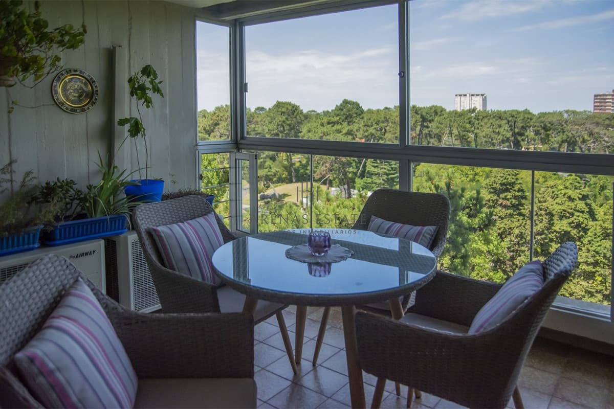 Apartamento ID.1028 - Departamento de 4 dormitorios en venta en Roosevelt.