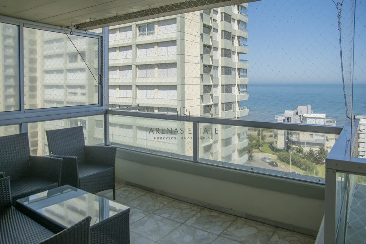 Apartamento ID.2541 - Apartamento en venta, Torre Fragata con hermosa vista al mar.