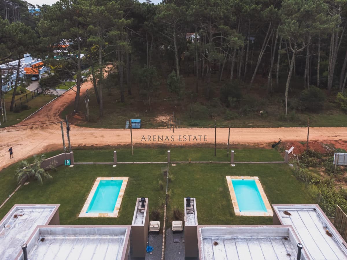 Casa ID.2063 - Comercializa excelente desarrollo inmobiliario de Casas en Barrio Privado, Punta del Este