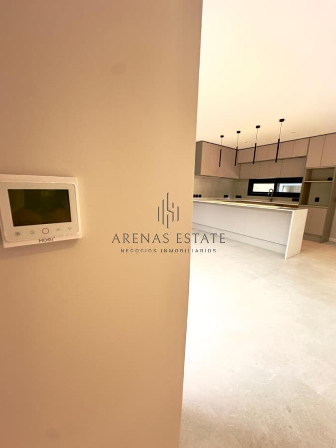 Casa ID.4082 - Vende casa a estrenar en Club del lago, Punta Ballena