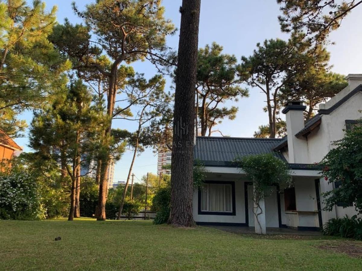 Casa en Venta de 3 dormitorios en Aidy Grill , Punta del este