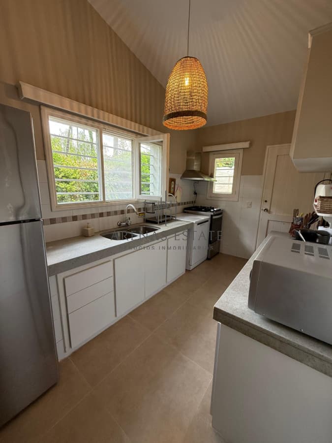 Casa en impecable estado, de 3 dormitorios en San Rafael Punta del Este